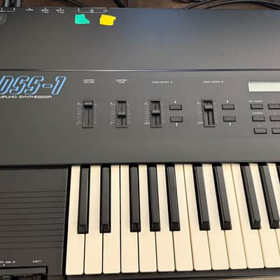 Korg DSS-1 61-Key Digital Sampling Synthesizer w/ upgraded Floppy Emulator Drive - See Details!