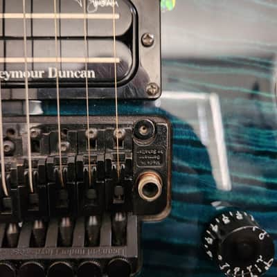 Washburn Boogiebolt Custom Boogie Street guitar with OHSC  Dime Dimebag BSG1 2005 - Blue quilt with abalone lightning bolt inlay image 5