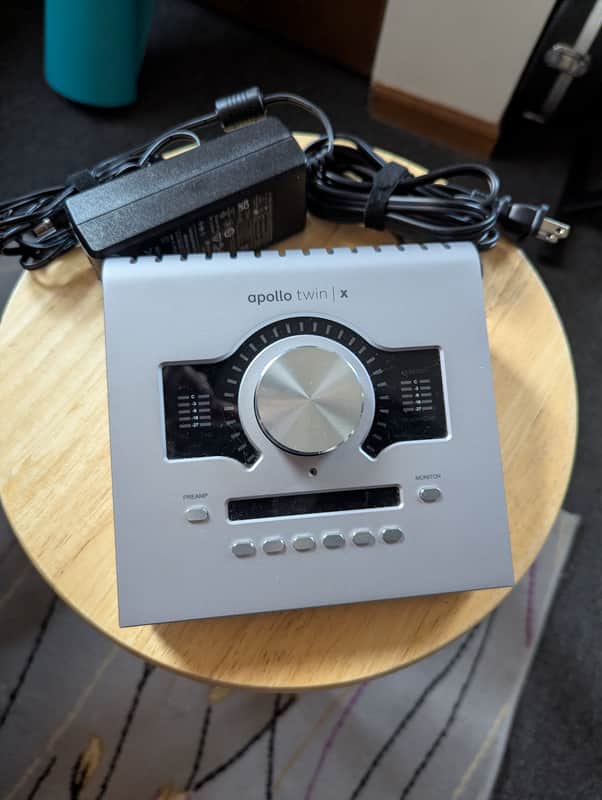 Universal Audio Apollo Twin X Duo Gen 2 Thunderbolt Audio Interface 2024 - Present - Silver image 1