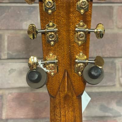 Martin  000-42 Custom VTS Sitka Wild Grain East Indian Rosewood image 6