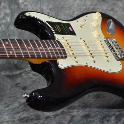 Fender American Vintage II 1961 Stratocaster 3-Tone Sunburst w/ FREE Same Day Shipping image 5