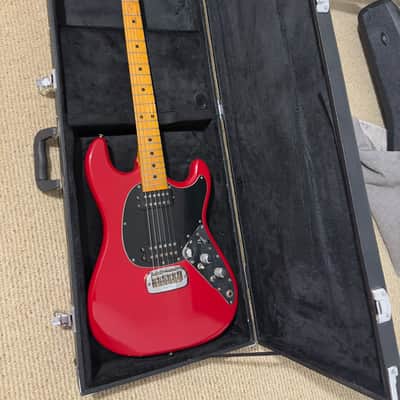 Music Man Sabre II 1978-1980 - Red image 2