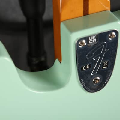 Fender Vintera II 70s Telecaster Bass - Surf Green - 2nd Hand (X1189963) image 8