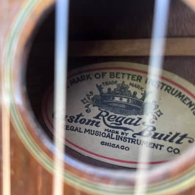 Regal / Lyon & Healy Deluxe mahogany Soprano 1920s - Vintage patina image 5