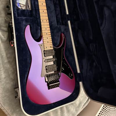 Ibanez RG550-PN Genesis Collection 2017 - Present - Purple Neon image 15