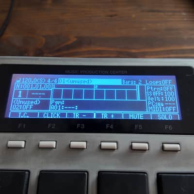 Akai MPC1000 - jjosXL - DC power supply mod - LCD screen upgrade image 7