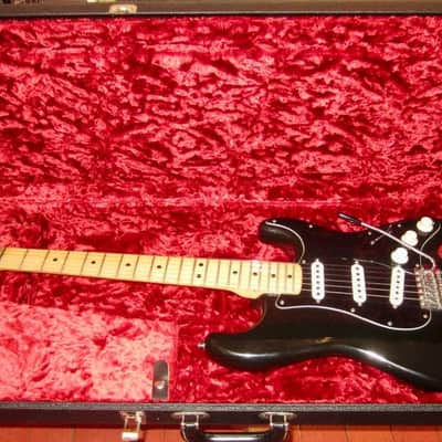 1976 Fender Stratocaster Black "Tuxedo" image 15
