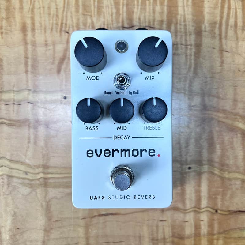 34% OFF Universal Audio Evermore Studio Reverb - Cream