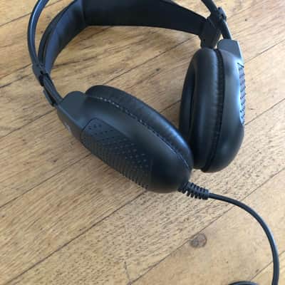 AKG K 44 Stereo Headphones image 3