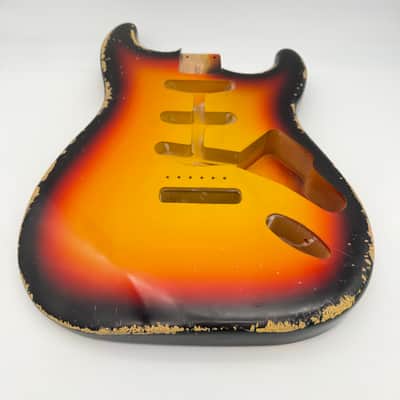 MJT Stratocaster Body Alder Relic Nitro 3-Tone Sunburst mjt6661 image 5