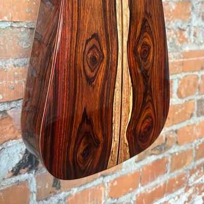 Luis Pilarte Custom Port Orford Cedar/Cocobolo Pineapple Tenor Ukulele with Reunion Blu es Structured Gig Bag 2025 - Gloss image 5
