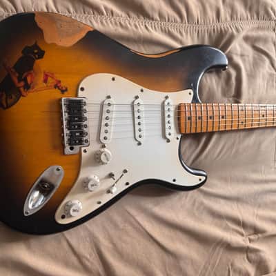 1999 Fender Stratocaster Classic 50's series - Two Tone Sunburst. MIM Many Upgrades! image 2