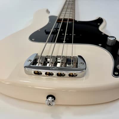 G&L LB-100 Tribute 2020 Olympic White image 6