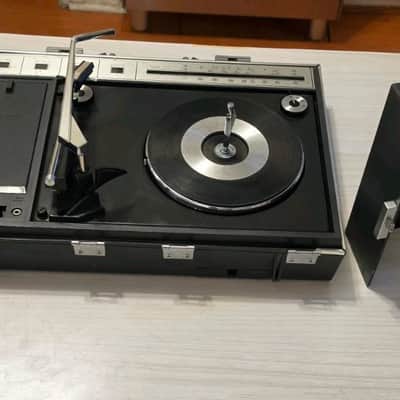 National SG-707 vintage portable radio phonograph (turntable) system/1971 image 10