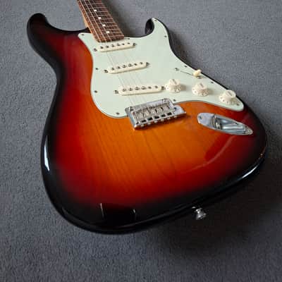 Fender American Professional Stratocaster 2017 image 10
