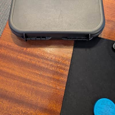 Phenyx Pro PTM-10 Wireless In-Ear Monitor System image 2