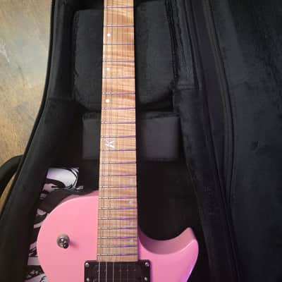 Kiesel CS 3, Lundgrens, String-Thru, SS Frets, Flamed Maple, Locking Tuners image 3