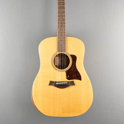 Taylor Academy 10E - Sitka Spruce w/Walnut image 3