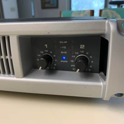 QSC PLX1804 Compact Rack-Mounted Power Amp image 2