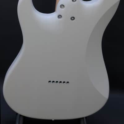 PJD Woodford Standard Custom Order 2024 - Cream Soda w/ matching headstock image 15
