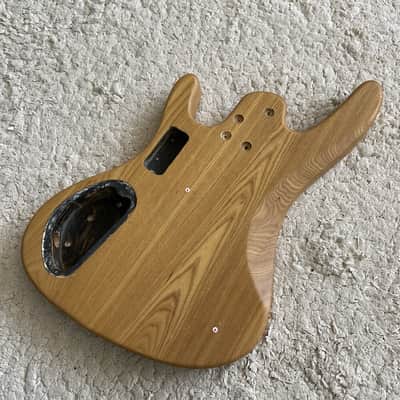 Electric Bass Guitar Ash Wood Body DIY Project image 3
