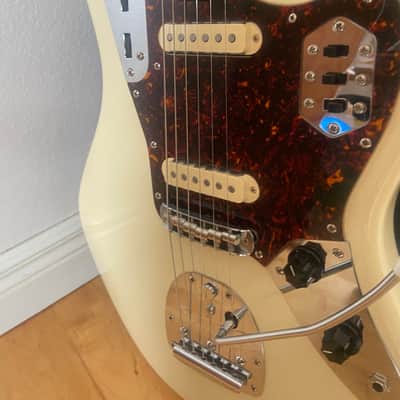 Fender Jaguar 2002 - Japan - Olympic White image 2