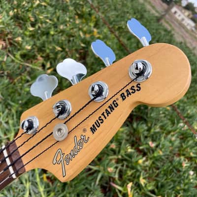 2020 Fender American Performer Mustang Bass Satin surf green image 5