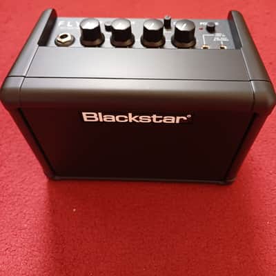 Blackstar Fly 3 3-Watt 1x3" Battery-Powered Mini Guitar Combo 2014 - Present - Black image 1