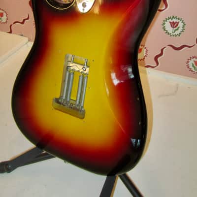 Tokai Silver Star Stratocaster 1980 - 1981 - Sunburst image 6