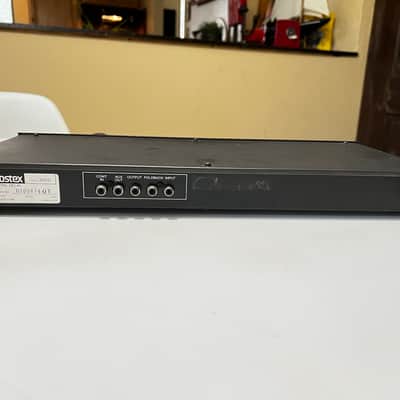 Fostex Model 3050 Digital Delay Effect Processor Rackmount - Vintage image 3