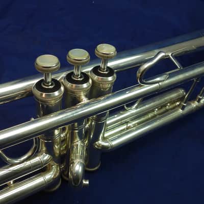 Bach 180S37 Stradivarius Series Bb Trumpet 2022 - Silver-Plated image 2