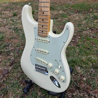 Fender American Professional Stratocaster with Maple Fretboard 2017 - 2019 - Olympic White 💥Upgraded Righteous Sound Pickups HIGH ROAD Set💥 image 3