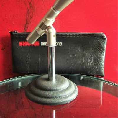 Vintage 1980's Shure SM60 dynamic microphone Silver w clip and pouch image 1