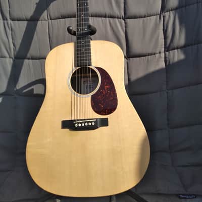 Martin & Company Custom X-Series Acoustic Guitar with Molded Hard Case image 2