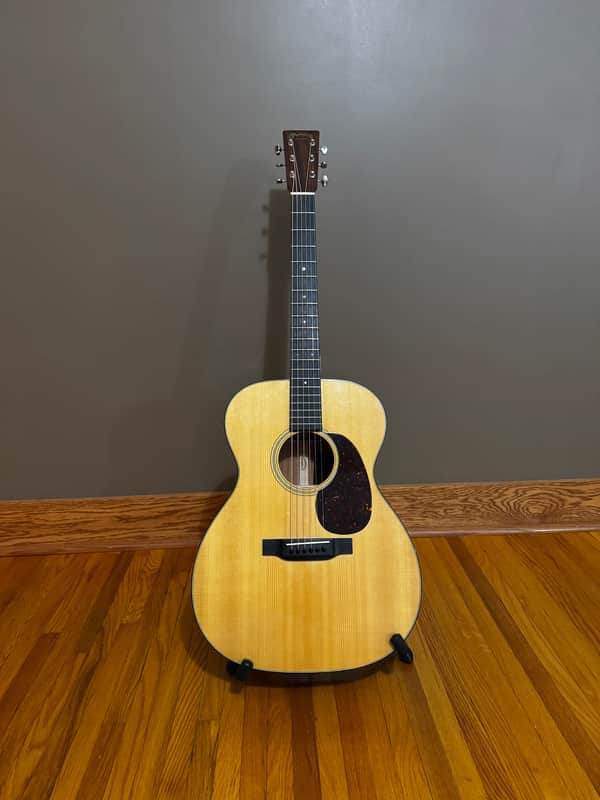 Martin Standard Series 000-18 image 1