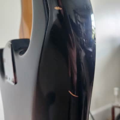 Fender American Deluxe Stratocaster with Maple Fretboard 2004 - 2-Color Sunburst image 8