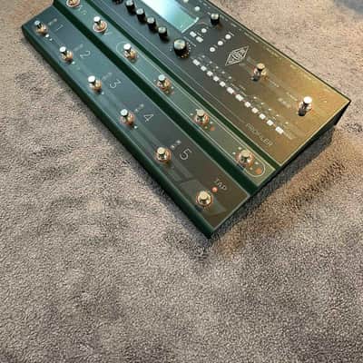 Kemper Amps Profiler Stage + Mission Engineering EP1-KP Expression Pedal + SKB flight case image 2