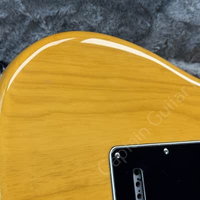 2019 Fender - Strat - Am. Pro Partscaster Lightweight Ash - ID 5629 image 15