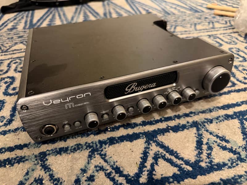 Bugera BV1001M 2000W Class-D Bass Amp Head 2010s - Standard