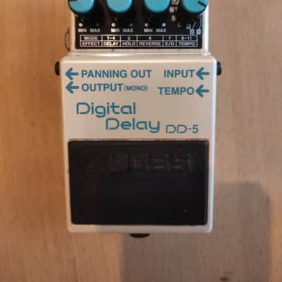 Boss DD-5 Digital Delay 1995 - 2003 - White image 1