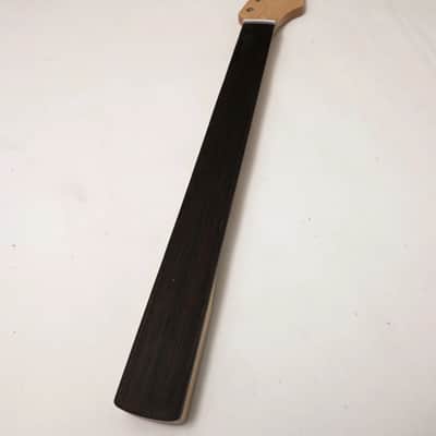 Fretless Maple Strat Style Guitar Maple Neck, Rosewood Fingerboard image 3