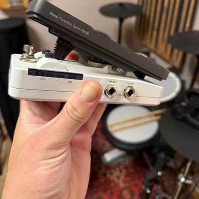 Hotone Tuner Press 2024 - Present - Black / White image 3