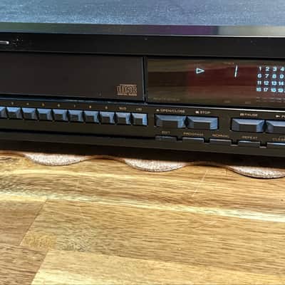Rare Marantz CD-3577 Single Disc CD Player Vintage Century Collection image 8