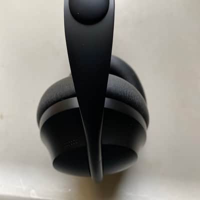 Bose Headphones 700 Wireless Noise Canceling image 7