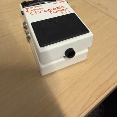 Boss TU-2 Chromatic Tuner (Dark Gray Label) 1998 - 2009 - White image 5
