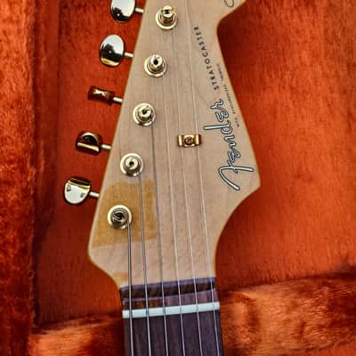 Near Mint Fender SRV Signature Stratocaster with Tweed Case 2006 image 4
