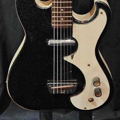 Silvertone 1448 with Case Amp Black 60s (USED) image 1