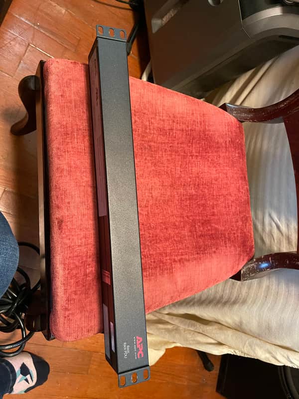 apc basic rack pdu black image 1