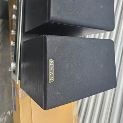 N.E.A.R bookshelf speakers pair M10 - Black image 1