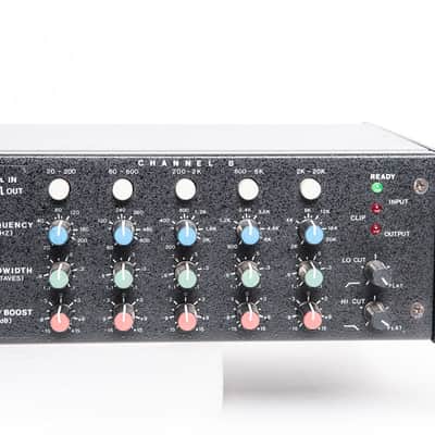 Meyer Sound CP-10 Stereo Parametric Equaliser | Reverb